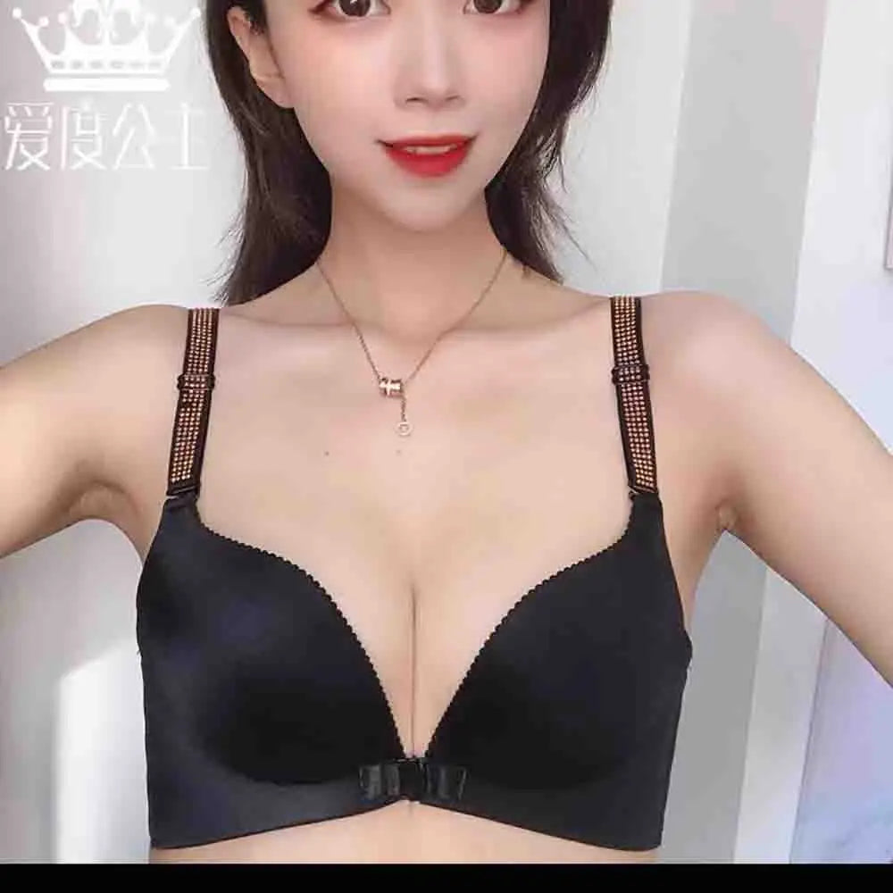 Sanrio Hello Kitty Women's Bright Diamond Back Bra Style Top
