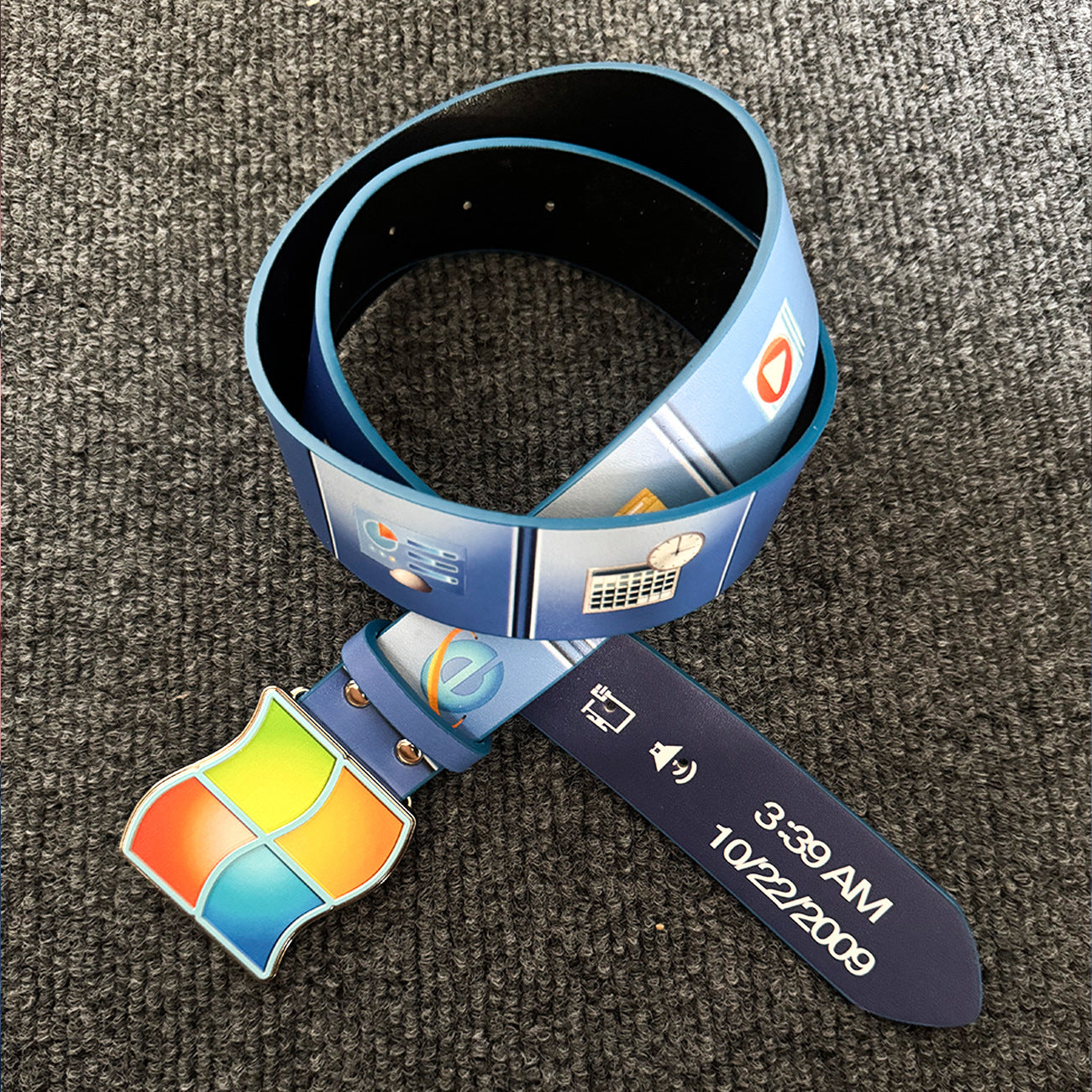 Retro Windows 7 Operating System Belt | Nostalgic Tech Graphic OS Accessory